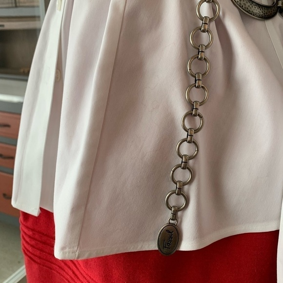 Fossil belt silver tone ovals on link chain with adjustable lengths. Vintage main image 8